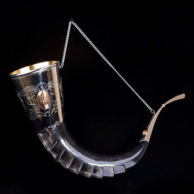Элитный рог кавказского тура мельхиоровый с медальонами и орнаментом №1 (70-80 см) - фото 7739