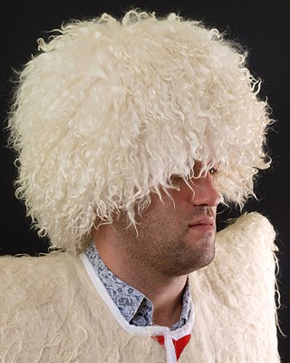 Кавказская папаха чабанская белая из натуральной козлиной шкуры купить ...